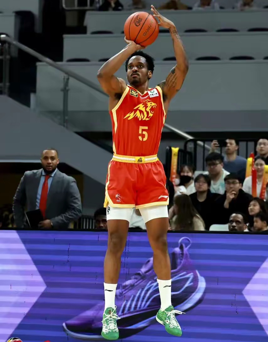 今晨广厦男篮扳平良机——NBA常规赛节点到来,悬念犹存,高层口径保持一致 今晨广厦男篮扳平良机——NBA常规赛节点到来,悬念犹存,高层口径保持一致
