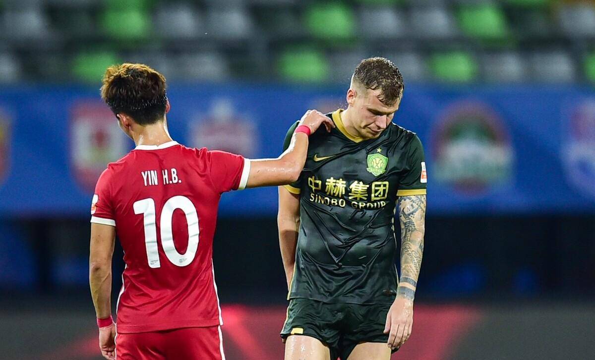 英雄联盟赔率-费耶诺德迎社区盾关键赛，集结日官宣签约，压力陡增，资深球员宣示担当的简单介绍